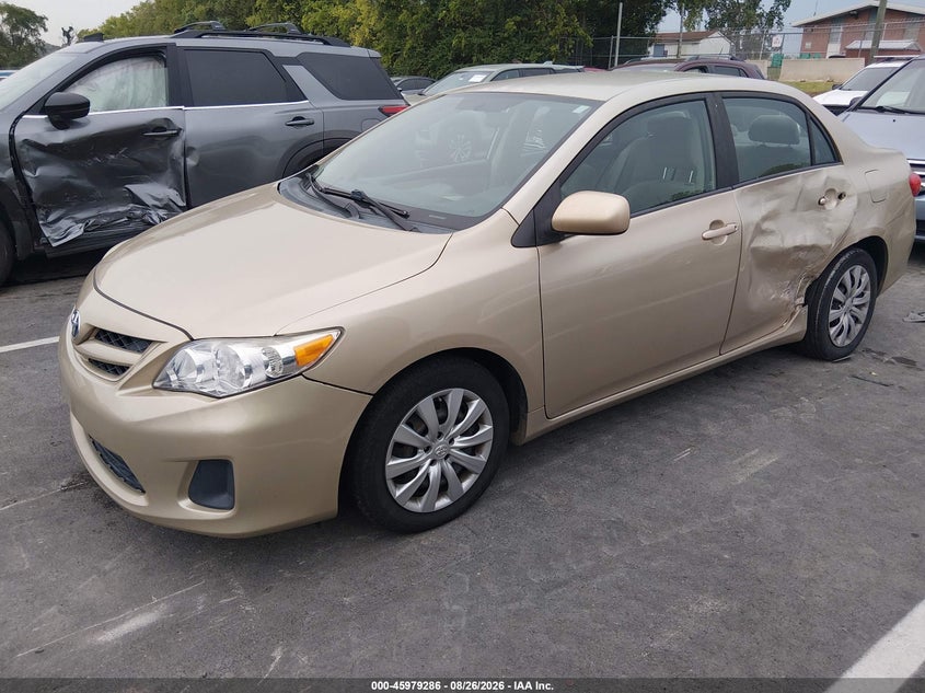 2012 TOYOTA COROLLA auction photo 2