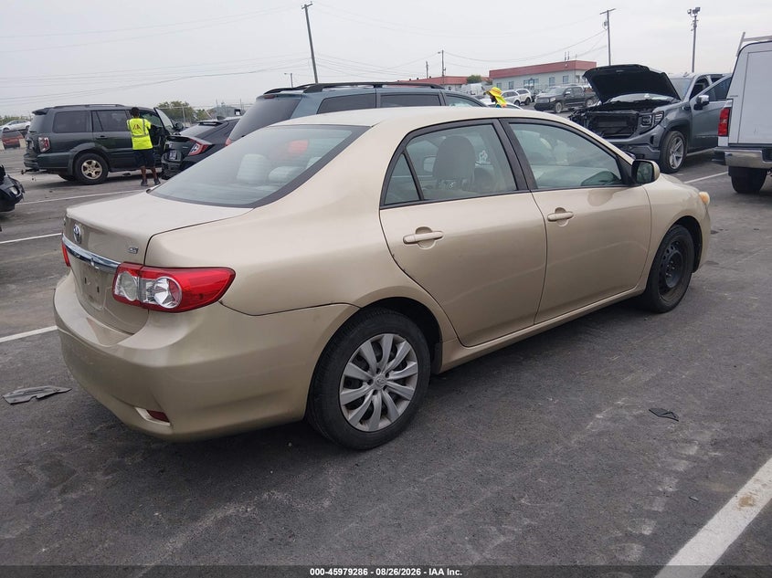 2012 TOYOTA COROLLA auction photo 4