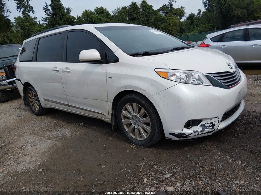TOYOTA SIENNA - zdjęcie 1