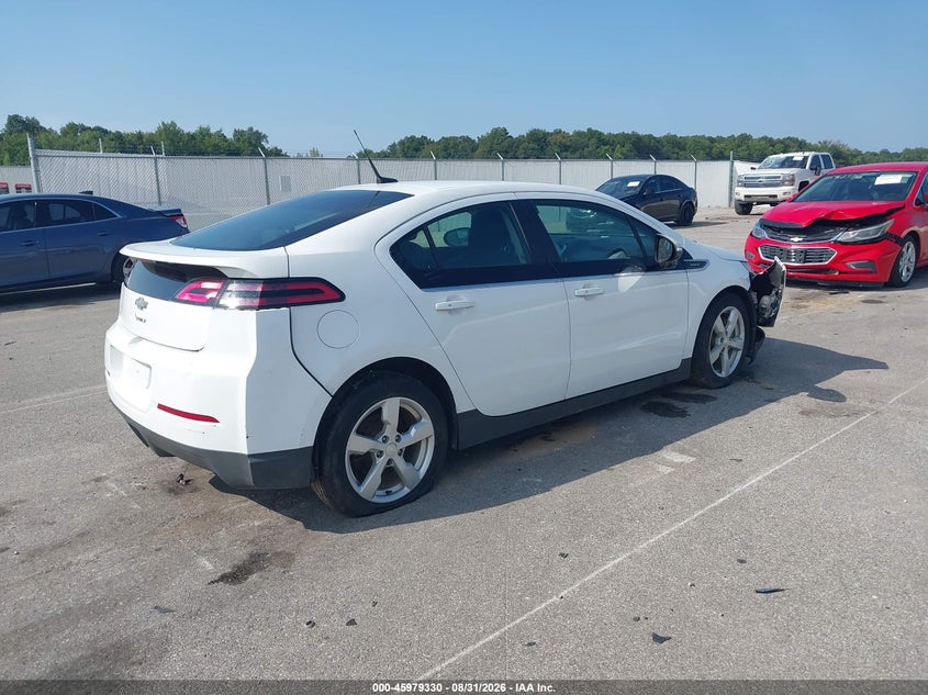 2013 CHEVROLET VOLT auction photo 4