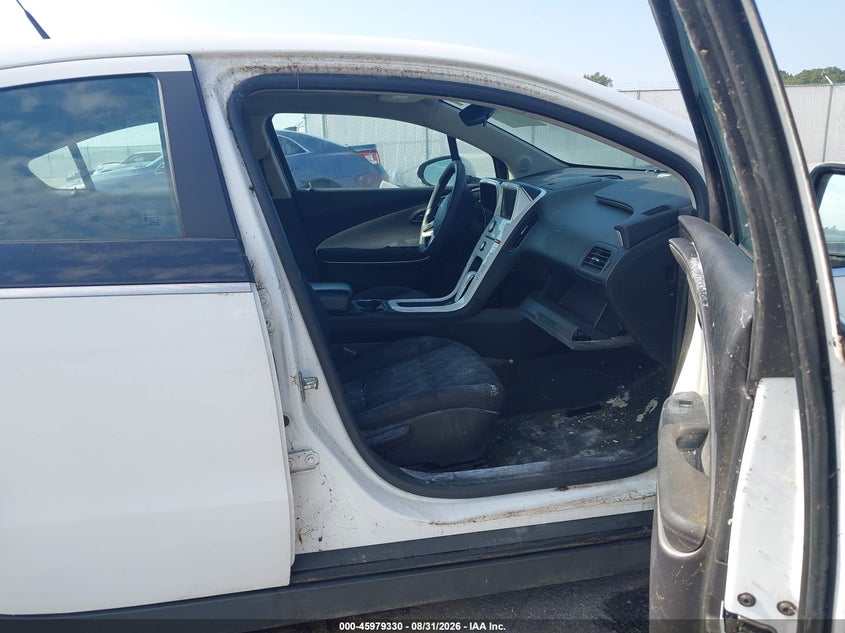 2013 CHEVROLET VOLT auction photo 5