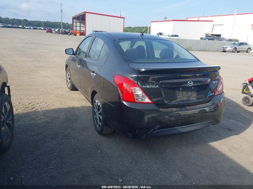 2015 NISSAN VERSA auction photo 3