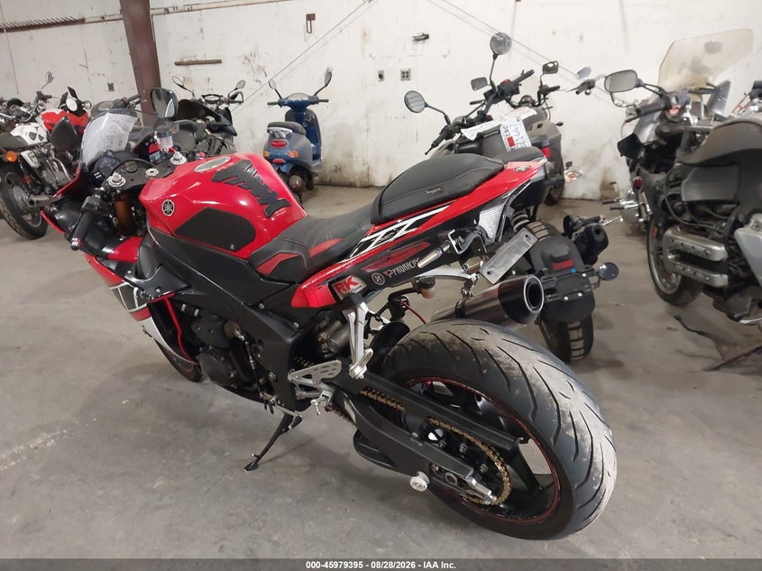 2009 YAMAHA YZFR1 auction photo 3