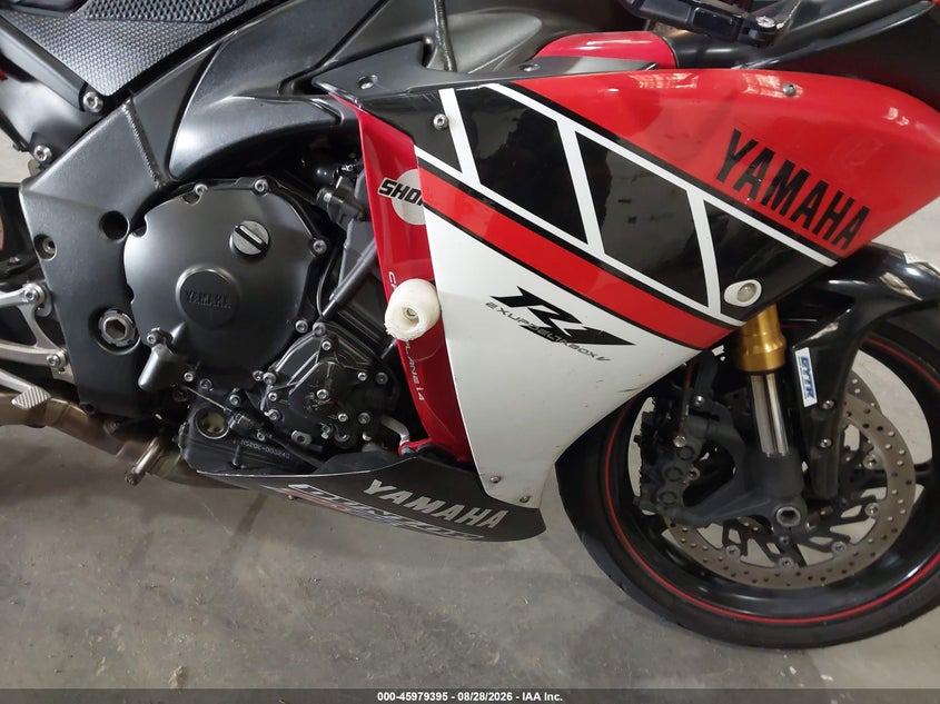 2009 YAMAHA YZFR1 auction photo 8