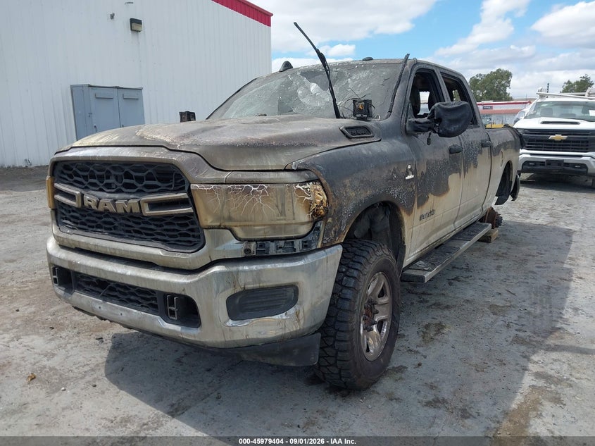 2020 RAM 2500, Exterior Burn, IAAI, VIN 3C6UR5CL4LG212854 — photo 2
