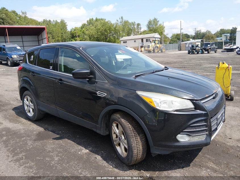 2015 FORD ESCAPE auction photo 1