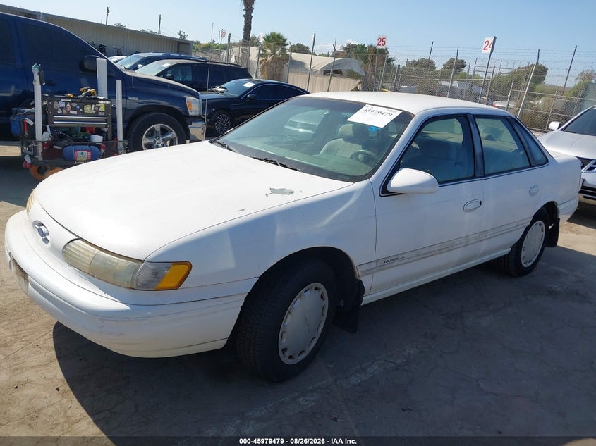 1995 Ford Taurus, Обычный износ, IAAI, VIN 1FALP52U6SG269111 — фото 2