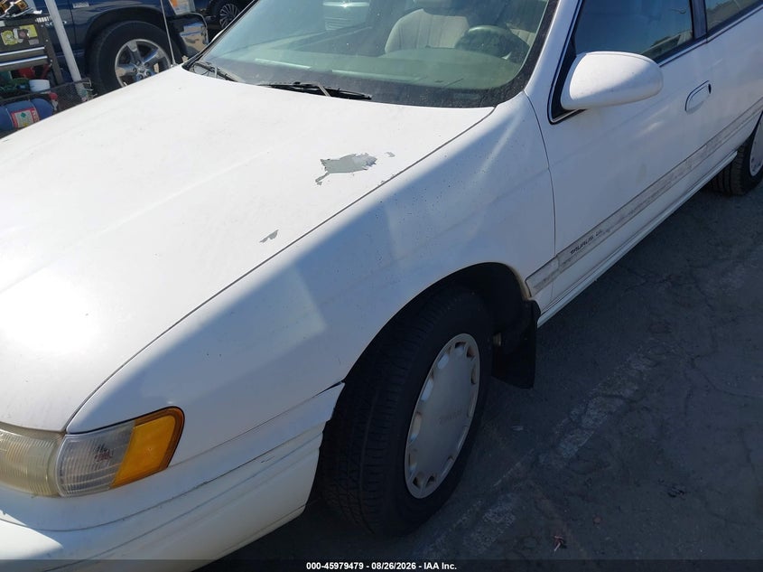 1995 FORD TAURUS auction photo 6