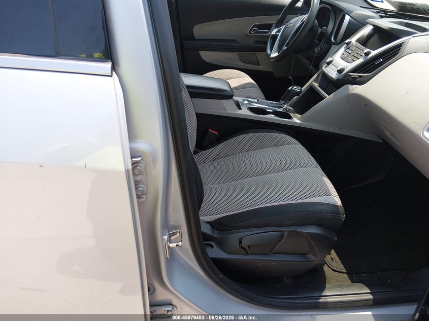 2017 CHEVROLET EQUINOX auction photo 5
