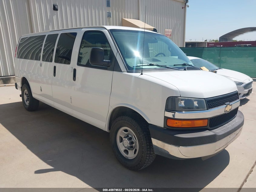 2016 CHEVROLET EXPRESS 3500 auction photo 1