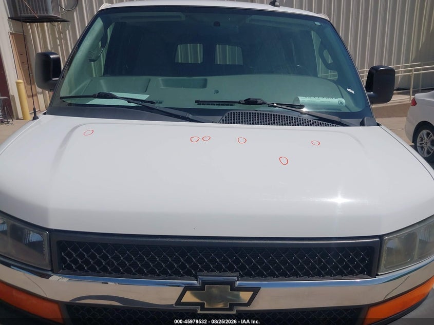 2016 CHEVROLET EXPRESS 3500 auction photo 6