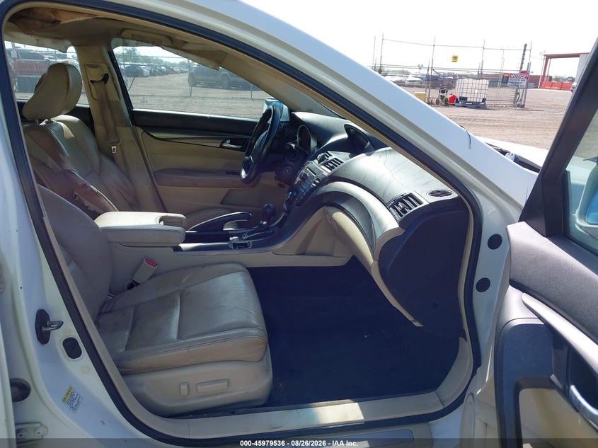 ACURA TL 2013 VIN 19UUA8F2XDA014270