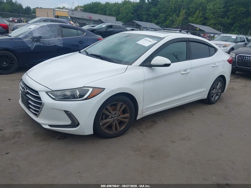 2017 HYUNDAI ELANTRA auction photo 2