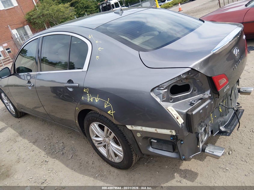 2015 INFINITI Q40 auction photo 3