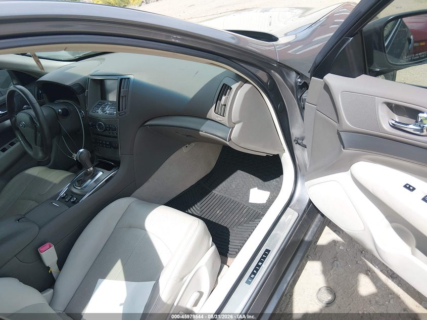 2015 INFINITI Q40 auction photo 5