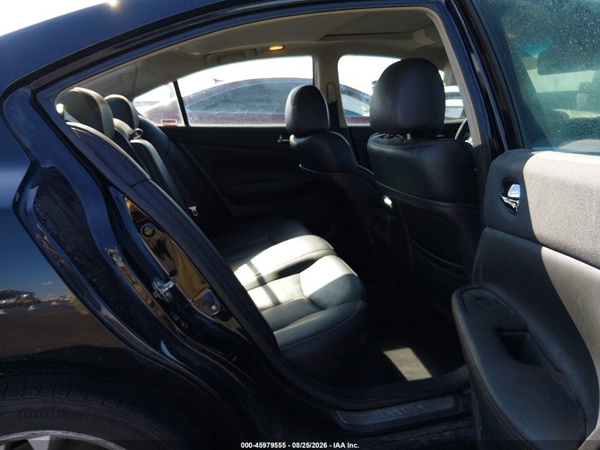 2012 NISSAN MAXIMA auction photo 8