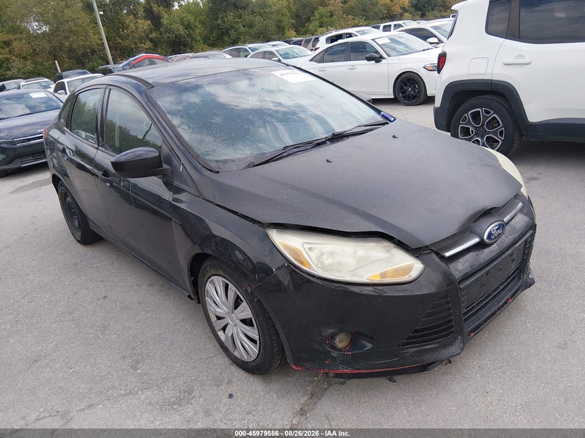 Vin: 1fadp3e28dl372978, lot: 46478796, ford focus s 2013 img_1