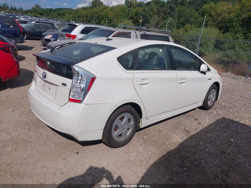 2011 TOYOTA PRIUS auction photo 4