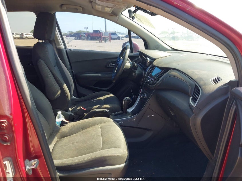 2018 CHEVROLET TRAX auction photo 5