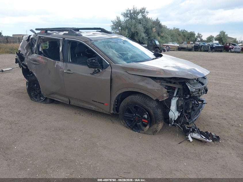 2026 Nissan Rogue Rock Creek