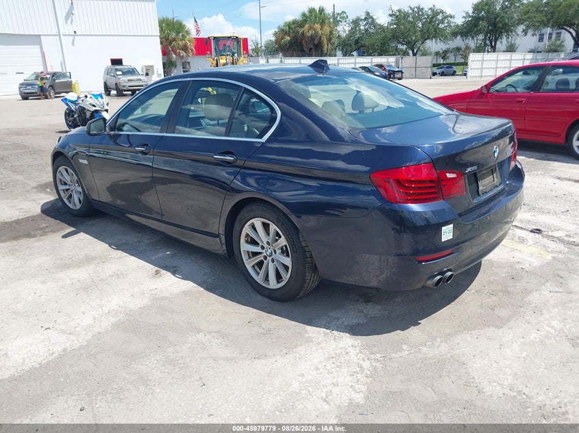 2016 BMW 528I auction photo 3