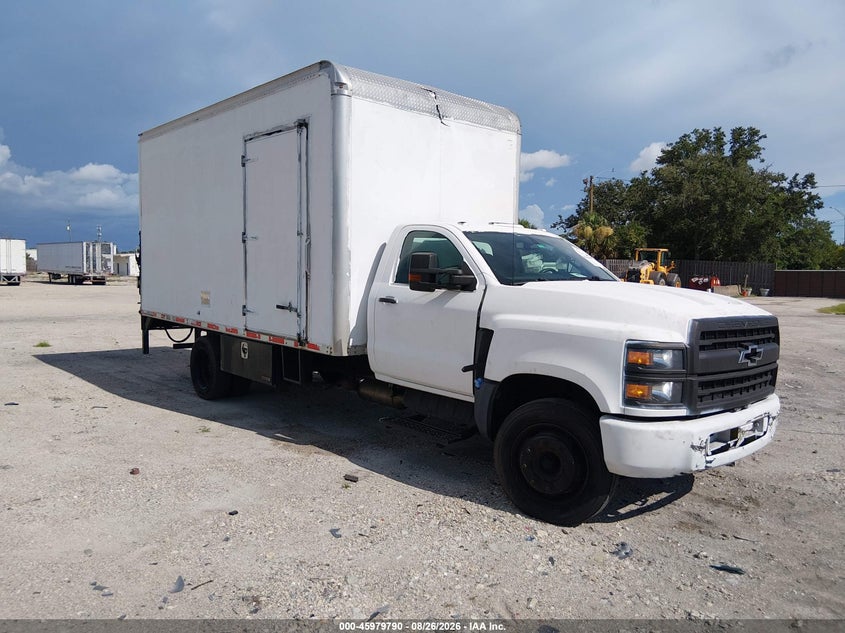 2020 CHEVROLET SILVERADO 6500HD auction photo 1
