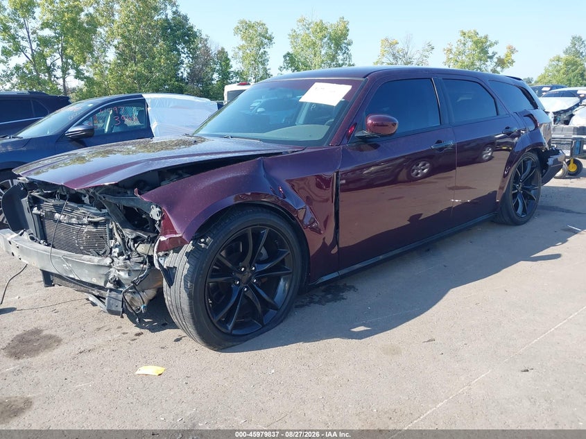2006 Dodge Magnum, Front & Rear, IAAI, VIN 2D4GV57286H532687 — photo 2