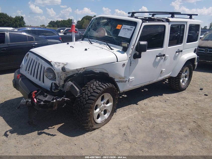 2014 Jeep Wrangler, Rollover, IAAI, VIN 1C4BJWEG0EL240671 — photo 2