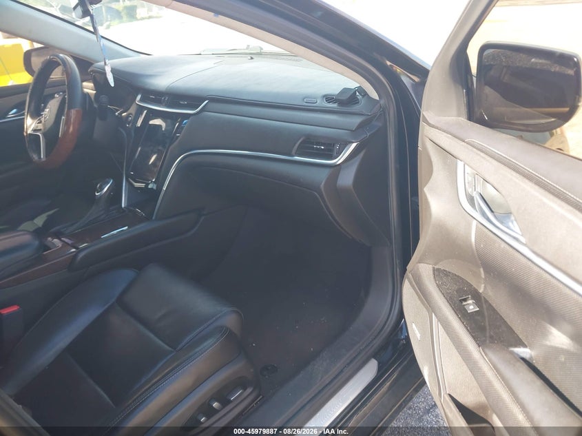 2014 CADILLAC XTS auction photo 5