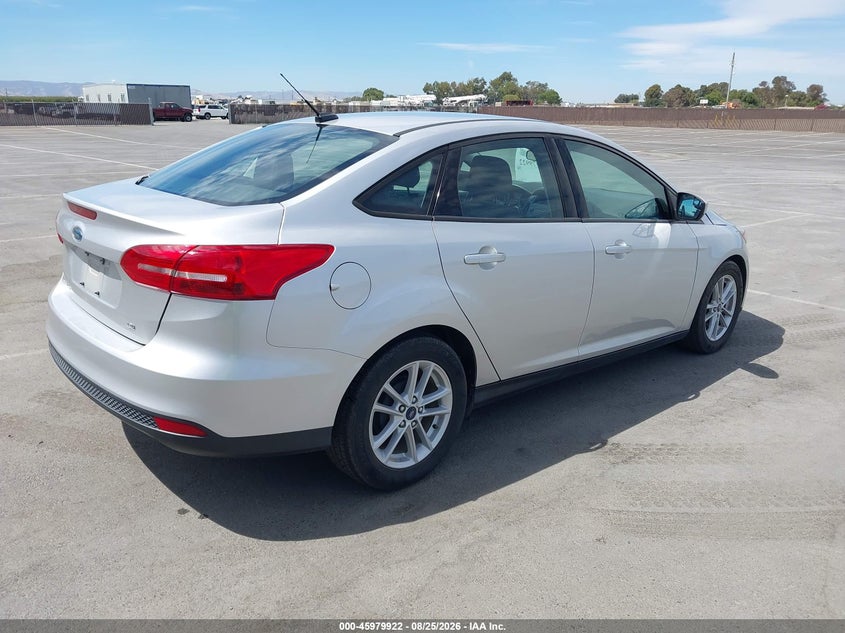 2018 FORD FOCUS auction photo 4