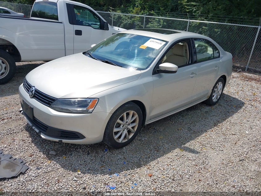 2011 Volkswagen Jetta, Удар спереду, IAAI, VIN 3VWBX7AJ5BM013750 — фото 2