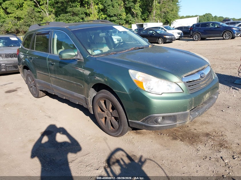 2012 SUBARU OUTBACK auction photo 1