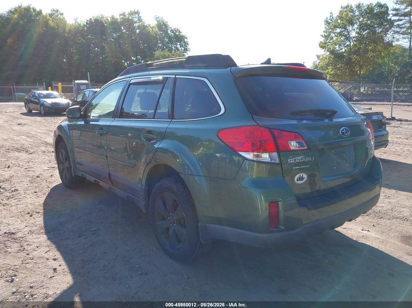 2012 SUBARU OUTBACK auction photo 3