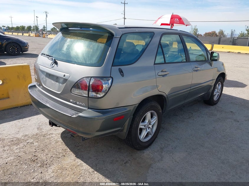 2002 LEXUS RX 300 auction photo 4