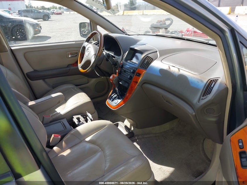 2002 LEXUS RX 300 auction photo 5