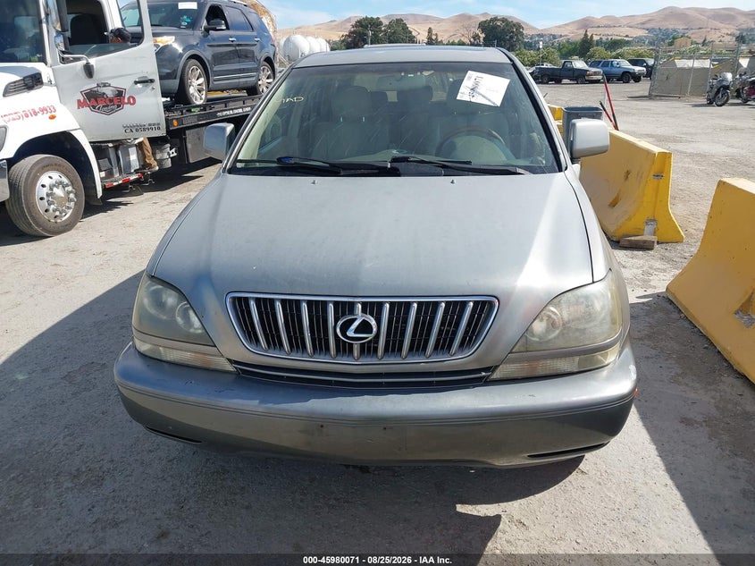 2002 LEXUS RX 300 auction photo 6