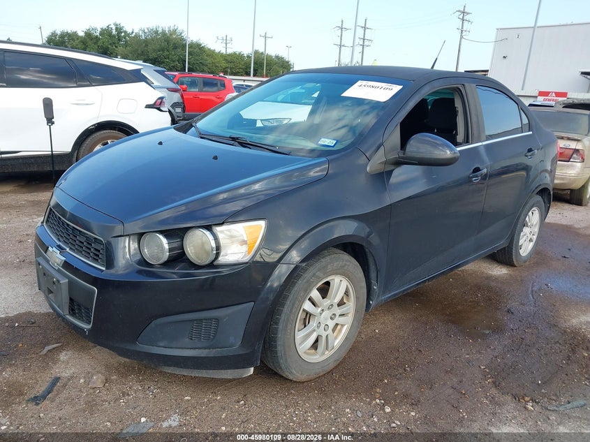 2014 CHEVROLET SONIC auction photo 2