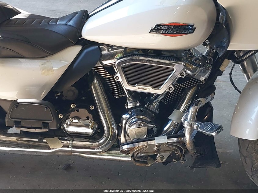 HARLEY-DAVIDSON FLTRX 2024