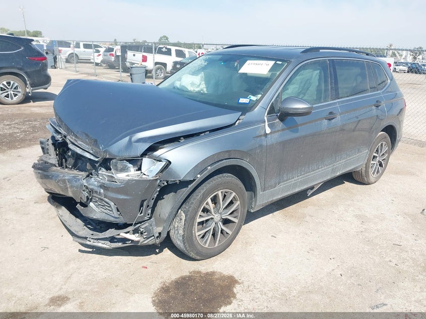 2019 Volkswagen Tiguan 2.0T Se/2.0T Sel/2.0T Sel R-Line/2.0T Sel R-Line Black, Front End, IAAI, VIN 3VV3B7AX5KM006633 — photo 2