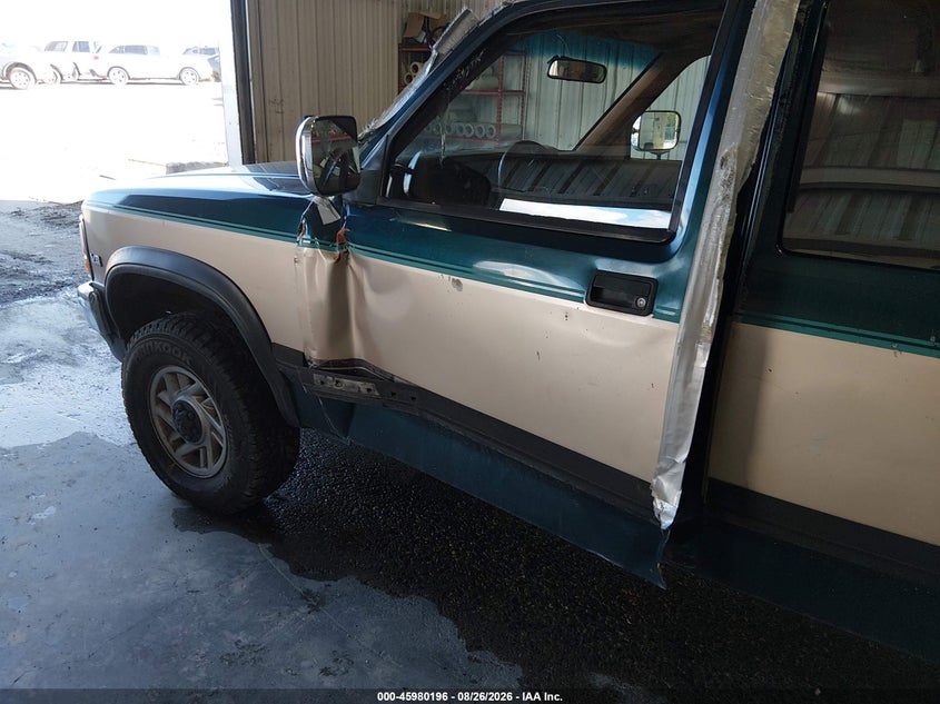 1993 DODGE DAKOTA auction photo 6