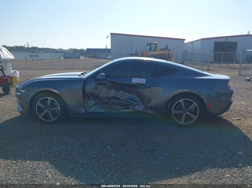 FORD MUSTANG - zdjęcie 15