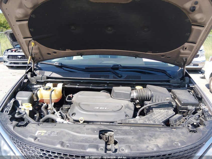CHRYSLER PACIFICA - zdjęcie 10