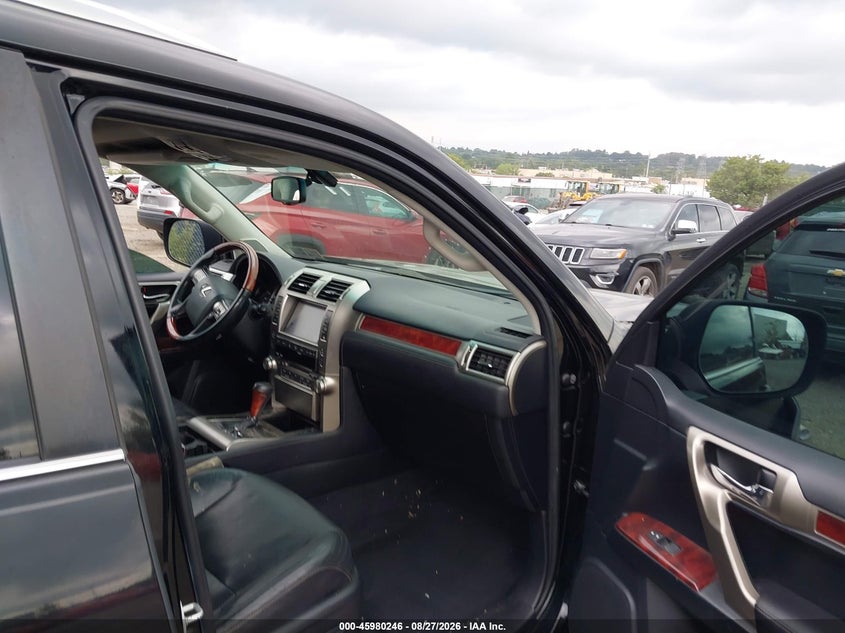 2011 LEXUS GX 460 auction photo 5