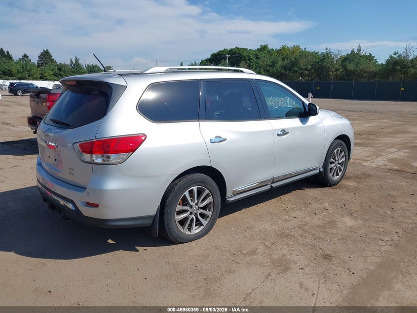 2014 NISSAN PATHFINDER auction photo 4