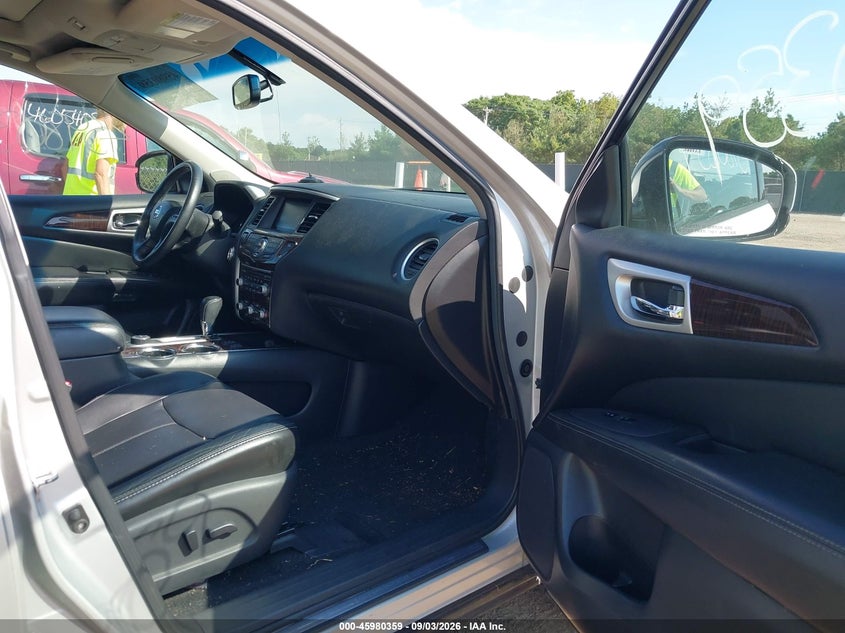 2014 NISSAN PATHFINDER auction photo 5
