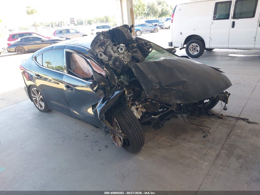 2018 HYUNDAI ELANTRA auction photo 1