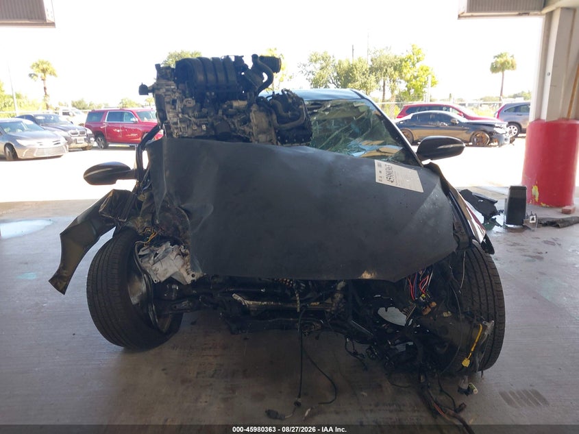 2018 HYUNDAI ELANTRA auction photo 6