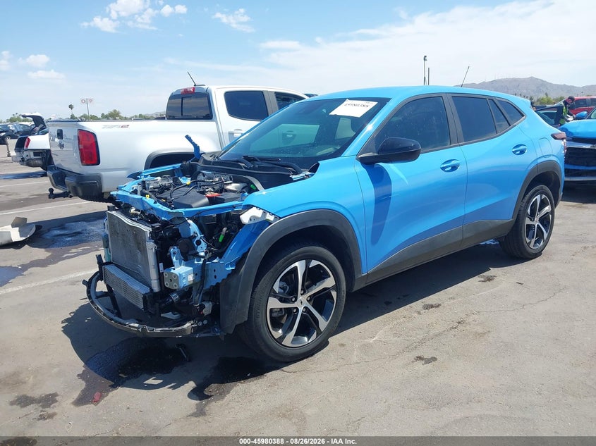 2024 Chevrolet Trax, Front End, IAAI, VIN KL77LGE20RC199567 — photo 2