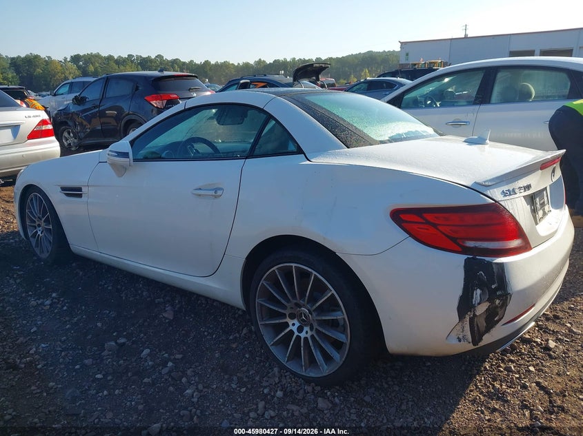 Vin: wddpk3ja4jf149033, lot: 46479667, mercedes-benz slc 300 20183