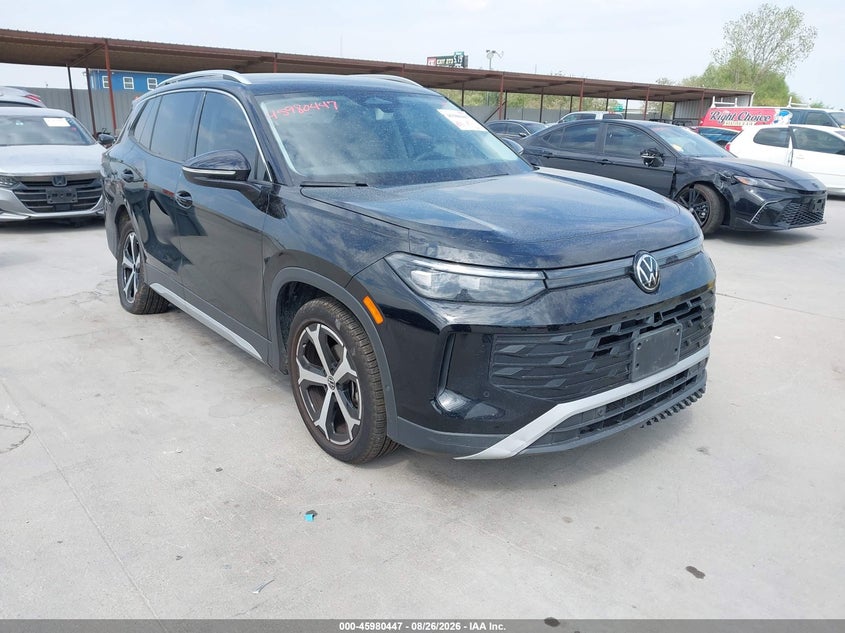 2025 VOLKSWAGEN TIGUAN 2.0T SE